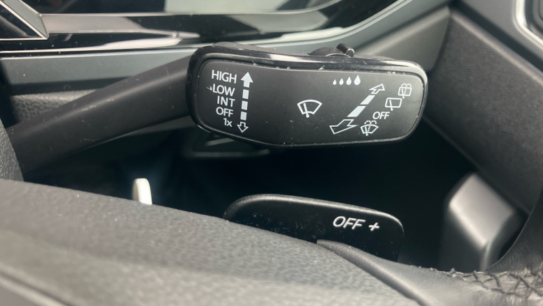 Volkswagen Taigo 1.0 TSI 110 R-Line 5dr DSG Petrol Hatchback